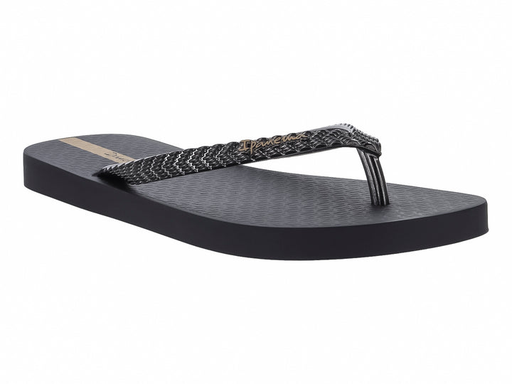 Sandalias Ipanema negras para mujer con tiras brillantes en tonos gris y beige.