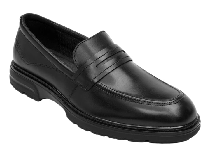 Zapato loafer Flexi color negro de cuero con acabado brillante y suela cómoda.