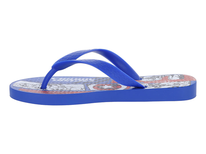 Sandalias azules de dedo para niño con estampado de personajes de Marvel en la plantilla.