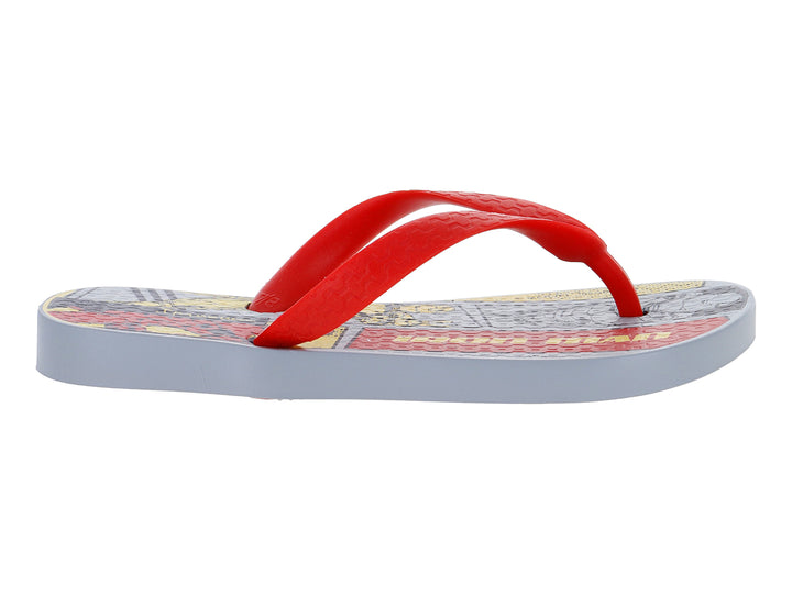 Sandalias de dedo Ipanema para niños en color rojo y gris con estampado colorido en la plantilla.
