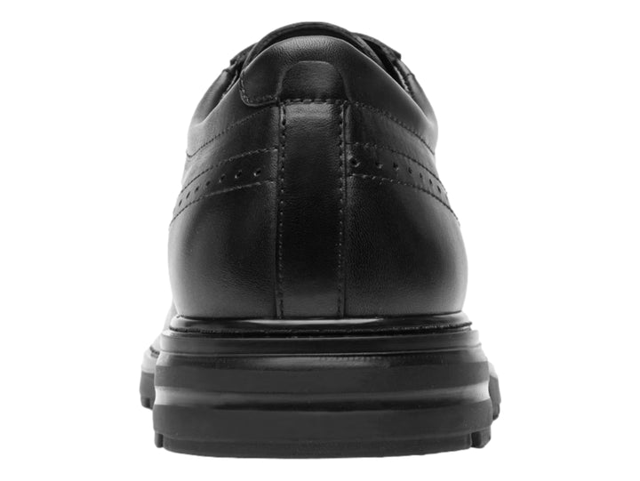 Zapato formal para hombre de cuero color negro con cordones y suela negra.