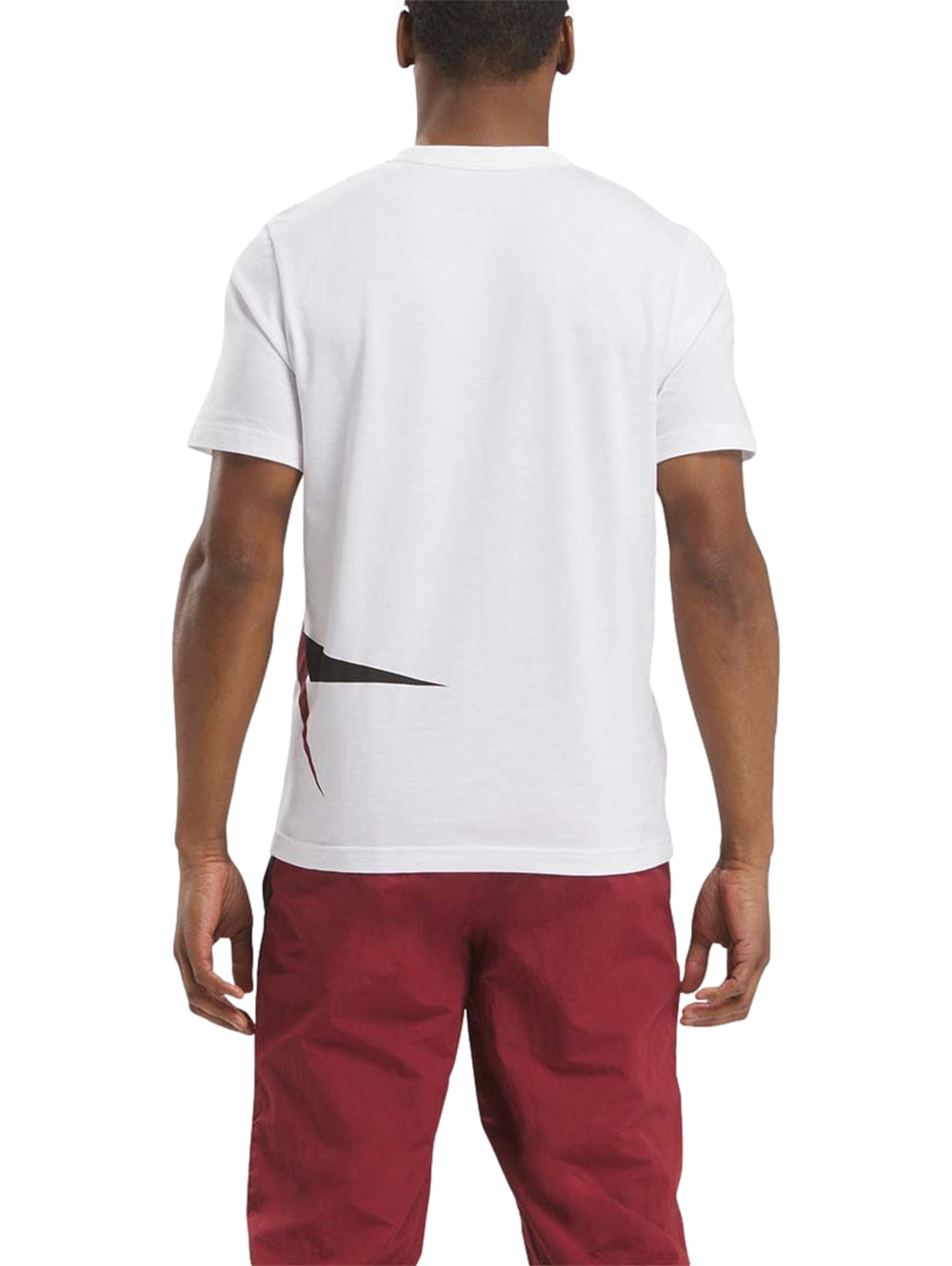 Camiseta blanca de manga corta marca Reebok con gráfico lateral en rojo y negro