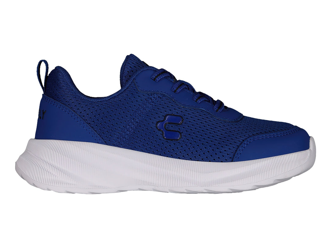 Tenis deportivos Charly color azul rey con suela blanca y tejido de malla.