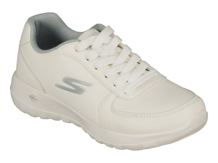 Tenis deportivos Skechers color blanco con suela blanca y detalles en gris claro.