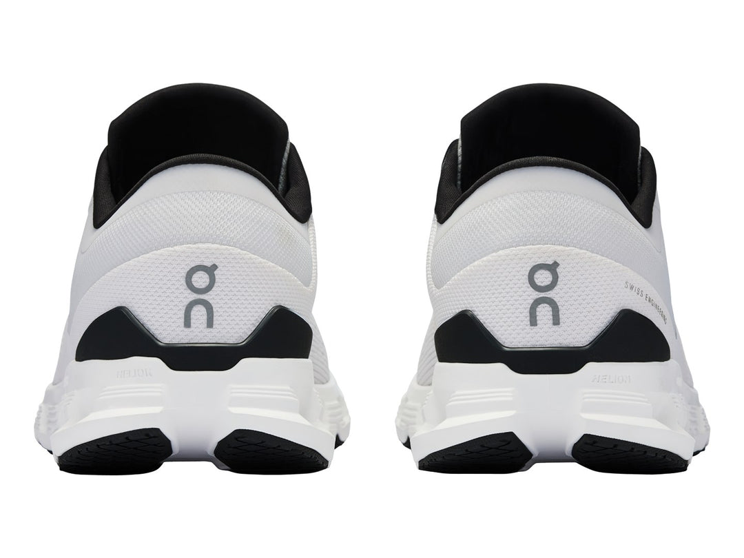 Tenis ON Cloud X 4 Ivory Black para Hombre