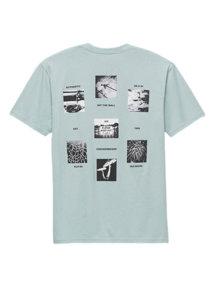 Hombre usando playera de manga corta color gris mist con logotipo de Vans en el pecho.