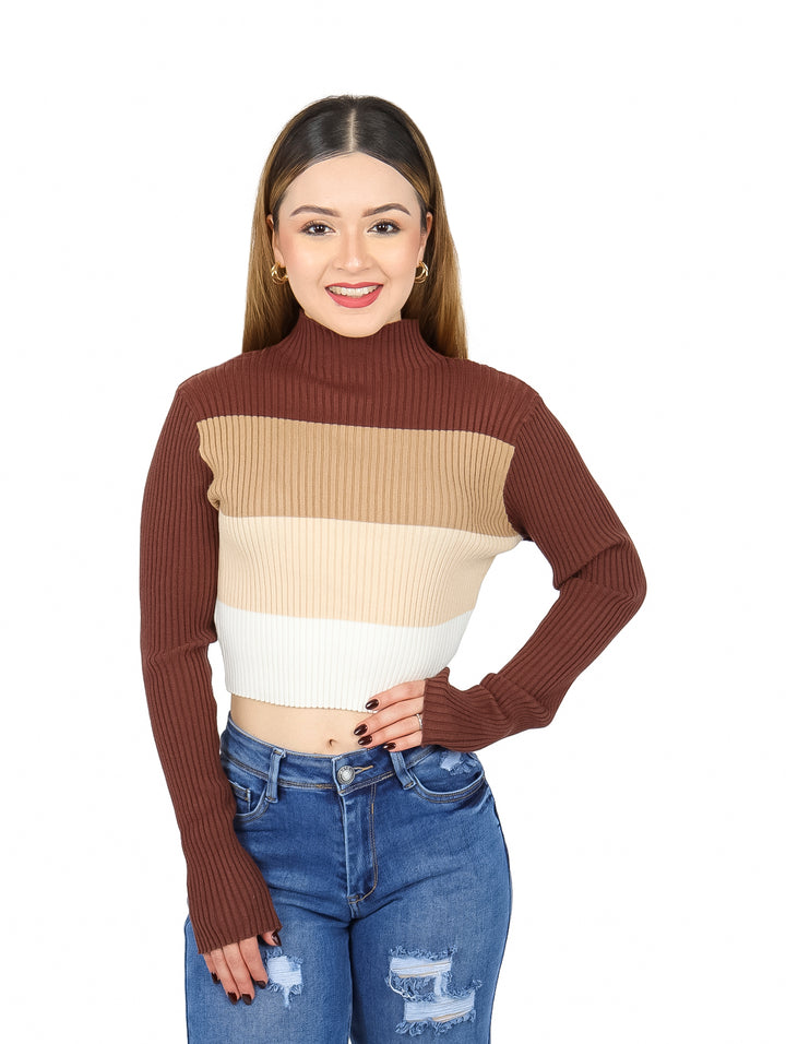 Blusa crop top de manga larga con cuello alto y rayas horizontales en colores café, beige y blanco.
