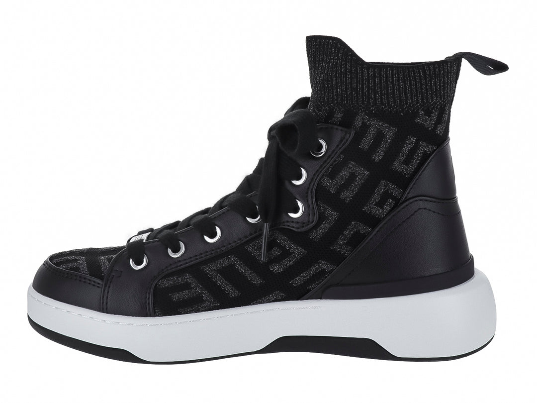Tenis Guess de bota alta en color negro con suela blanca y detalles de tejido.