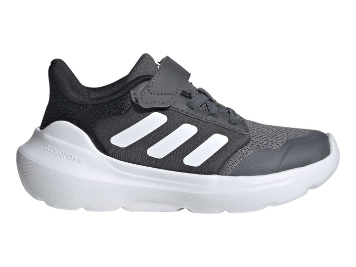 Tenis deportivos Adidas Tensaur Run 2.0 color gris con suela blanca y correa de velcro.