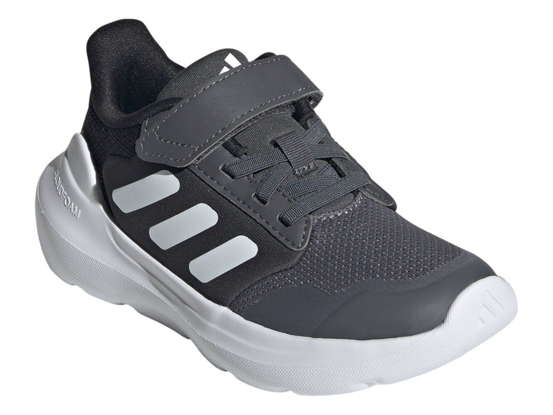 Tenis deportivos Adidas Tensaur Run 2.0 color gris con suela blanca y correa de velcro.