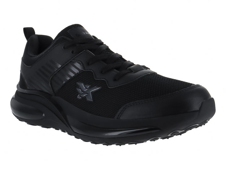 Tenis de baloncesto Makena color negro con suela robusta y acabados en malla y sintético.