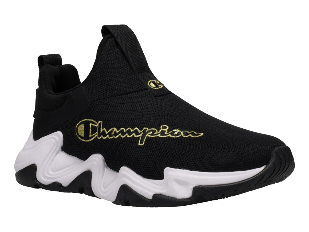 Tenis deportivos Champion color negro con suela blanca gruesa y logotipo dorado lateral.