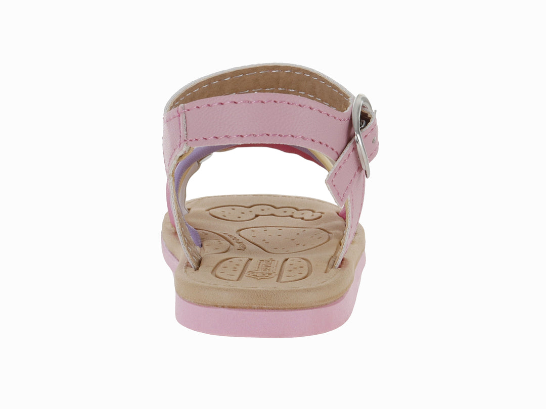 Sandalia infantil color rosa con tiras multicolores y adornos de flores.