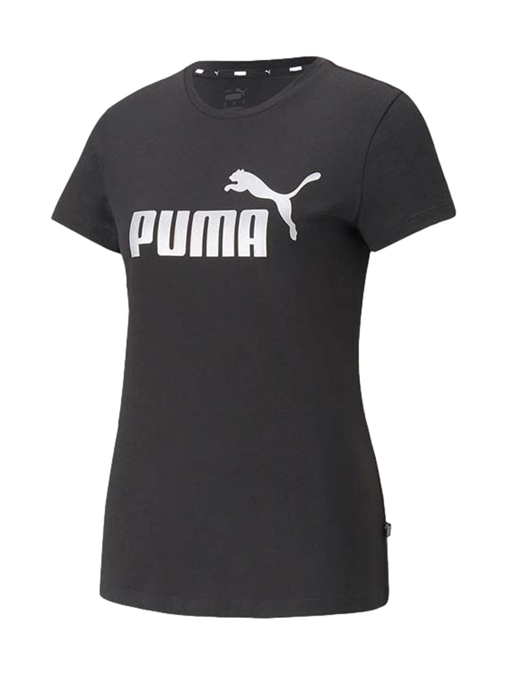 Camiseta deportiva PUMA de color negro con logotipo y texto en color plata metálico en el pecho.
