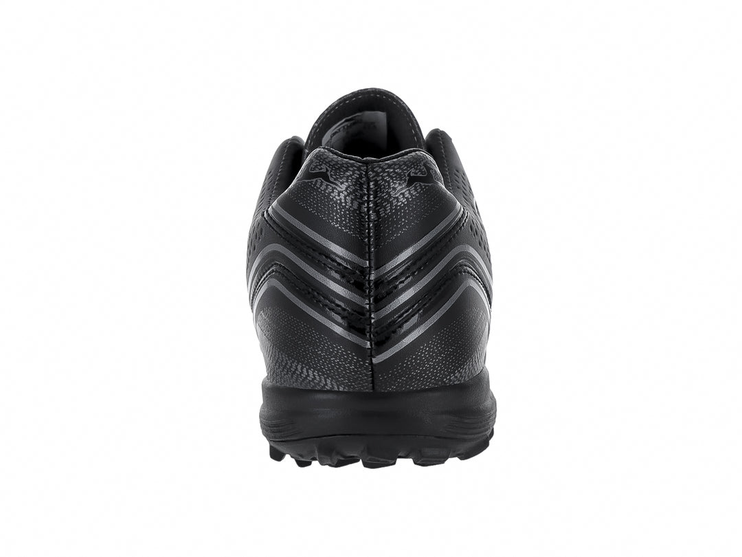 Zapato de fútbol GATTUSO modelo 719 TF en color negro con detalles en gris y suela para pasto sintético.