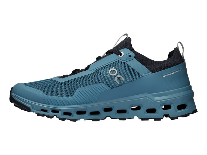Tenis deportivos On Cloudultra 2 en color azul wash navy con suela robusta y tejido transpirable.