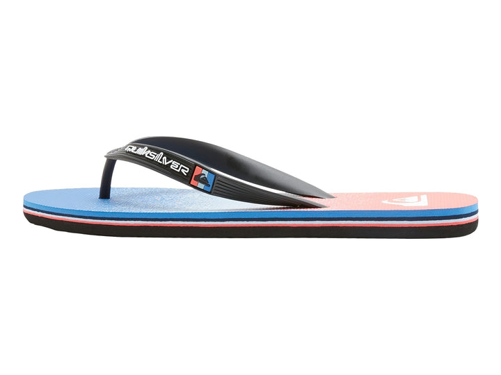 Sandalias Quiksilver Molokai Art II en colores azul, rojo y blanco con correa negra.