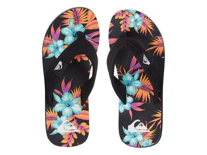 Sandalias negras Quiksilver con plantilla estampada y detalle azul en la suela.