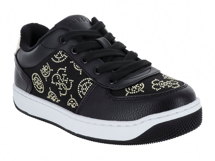Tenis negros de la marca Guess con detalles decorativos en dorado y suela blanca.