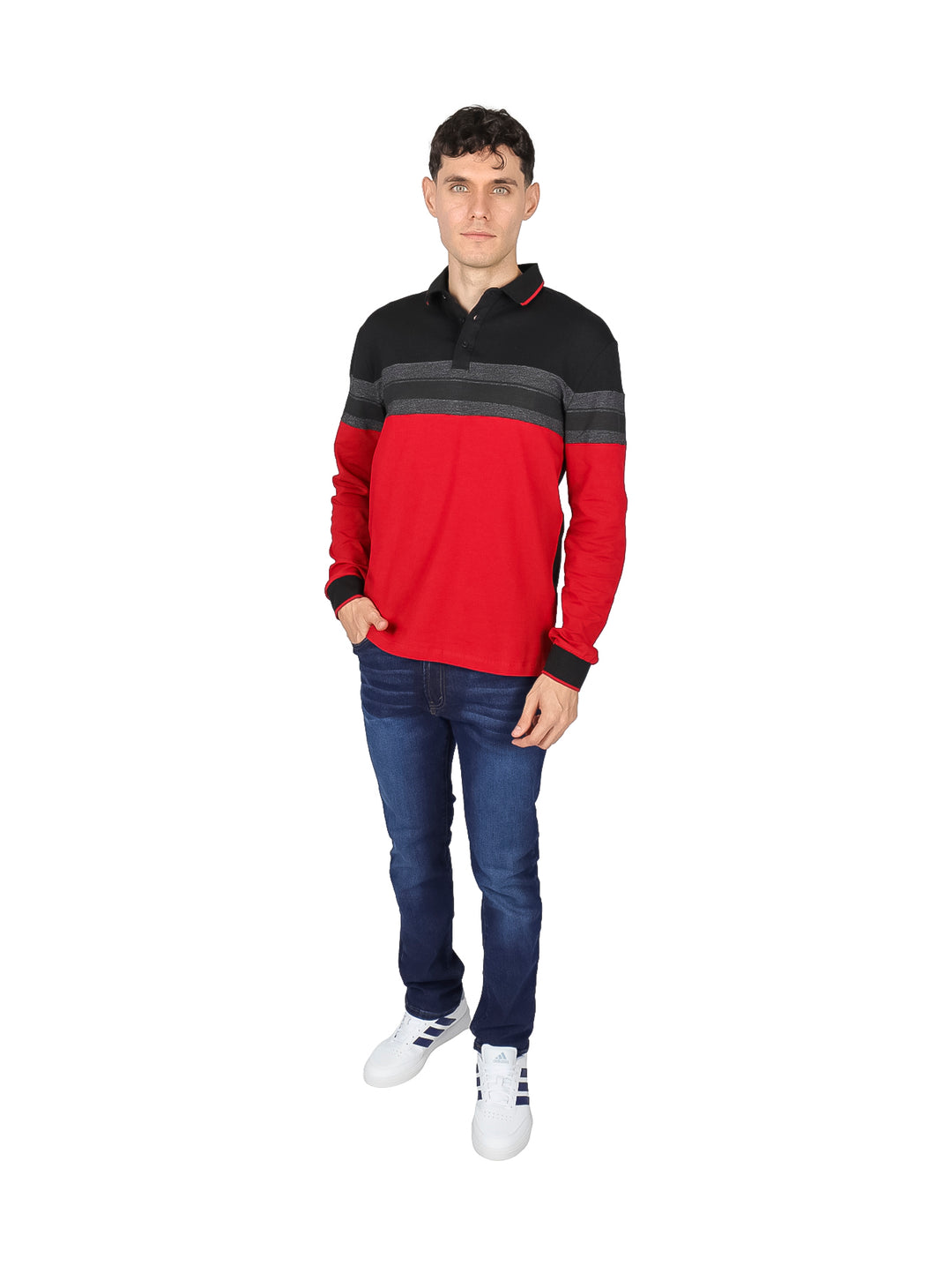 Hombre vistiendo playera manga larga tricolor en colores negro, gris y rojo con cuello