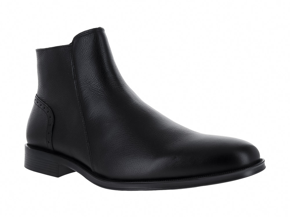 Botín de cuero negro para hombre con diseño elegante y punta redonda.