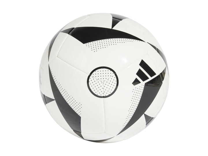 Balón de fútbol Adidas blanco con detalles en negro y el escudo del Real Madrid.