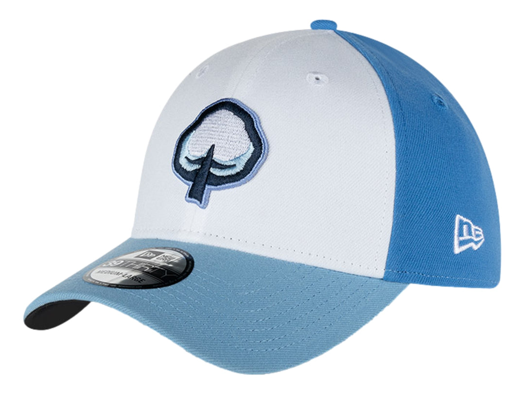 Gorra de béisbol New Era bicolor en blanco y azul con logotipo bordado al frente.