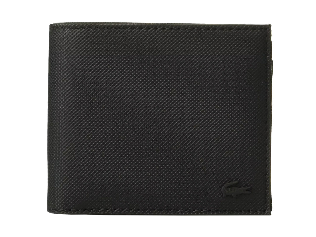 Cartera Lacoste negra de cuero texturizado con logotipo grabado en la esquina inferior.