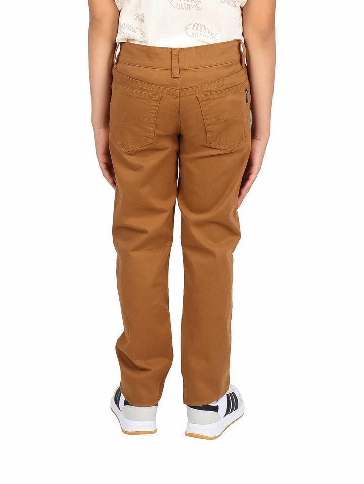 Pantalón OGGI Basic Color Tabaco para Niño
