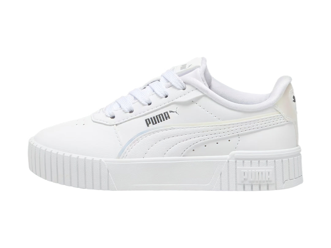 Tenis PUMA Carina 2.0 en color blanco con suela de plataforma y detalle plateado en el talón.