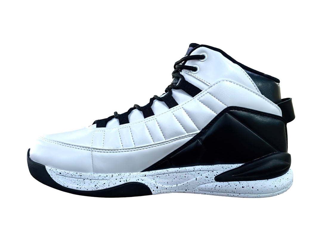 Tenis deportivos FILA de corte alto en colores blanco y negro con suela gruesa.