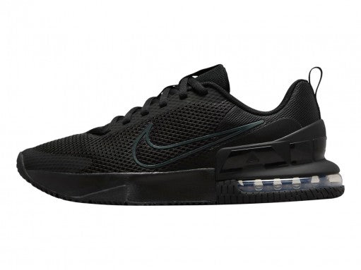 Tenis Nike Air Max Alpha Trainer 6 en color negro total con suela amortiguada transparente.