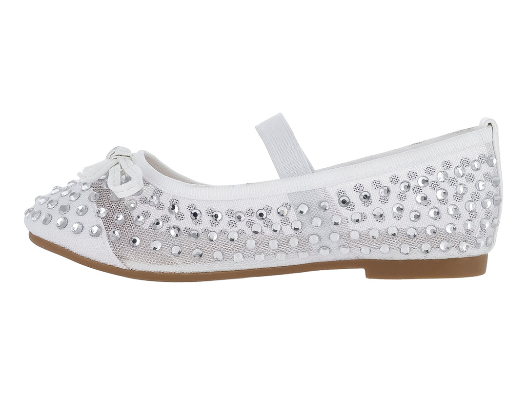 Zapatos planos blancos para niña con detalles de brillantes plateados, moño frontal y correa elástica.