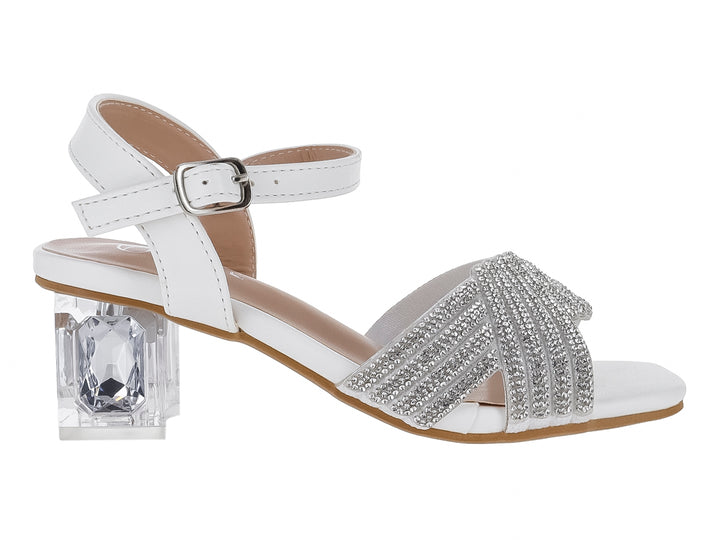 Sandalia blanca con tacón cuadrado transparente y correa frontal decorada con brillantes.