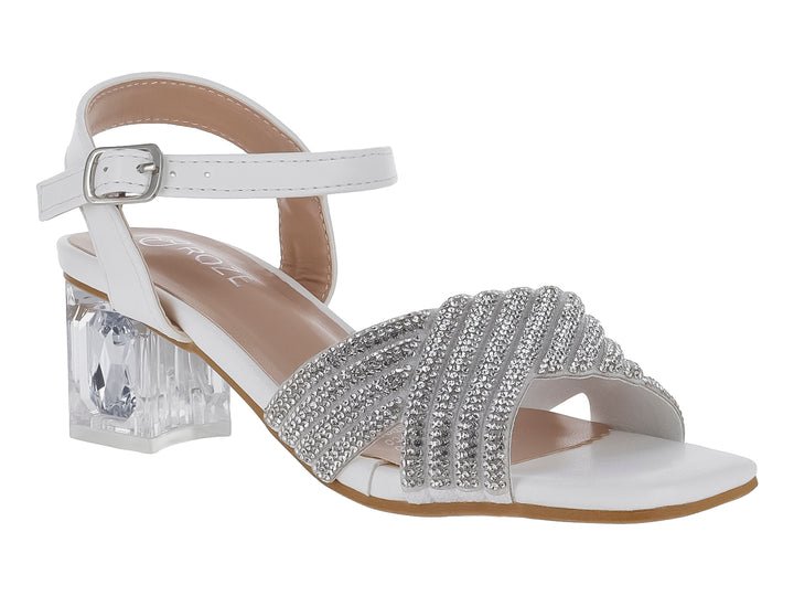 Sandalia blanca con tacón cuadrado transparente y correa frontal decorada con brillantes.