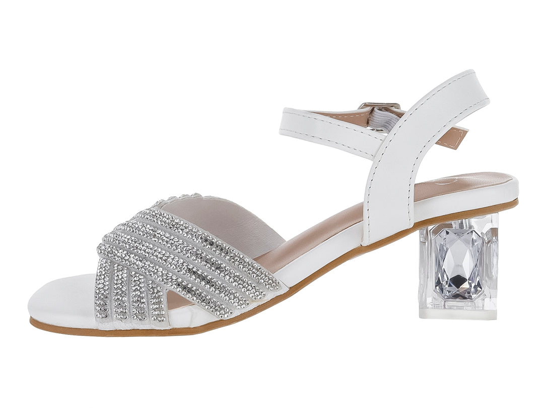 Sandalia blanca con tacón cuadrado transparente y correa frontal decorada con brillantes.