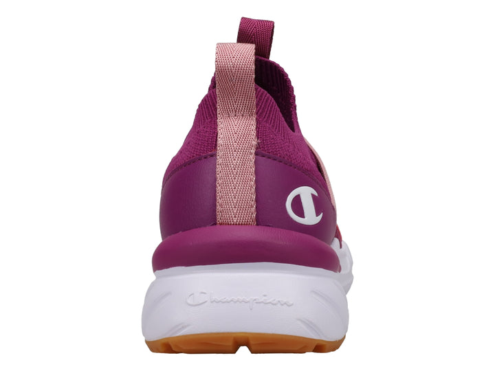 Tenis deportivos Champion color cereza y malva con suela blanca y diseño slip-on.