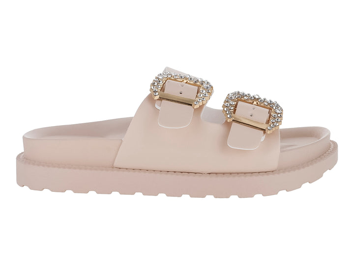 Sandalias beige con suela de plataforma y hebillas decoradas con cristales brillantes.