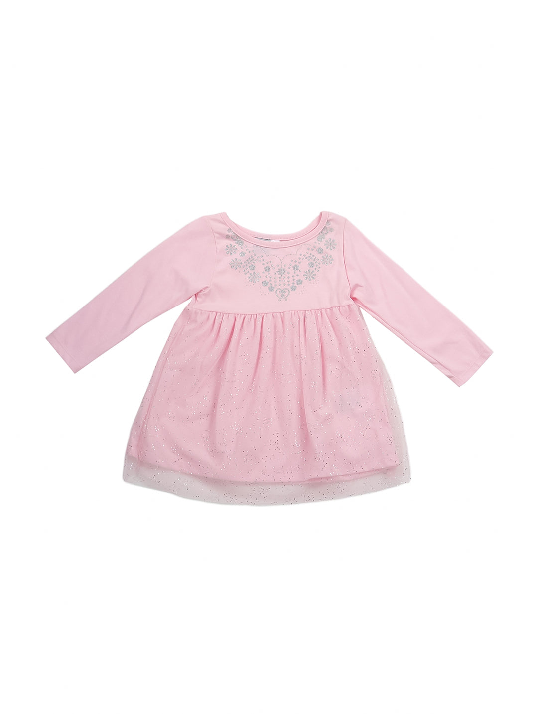 Vestido rosa de manga larga para bebé con detalles decorativos en el pecho.