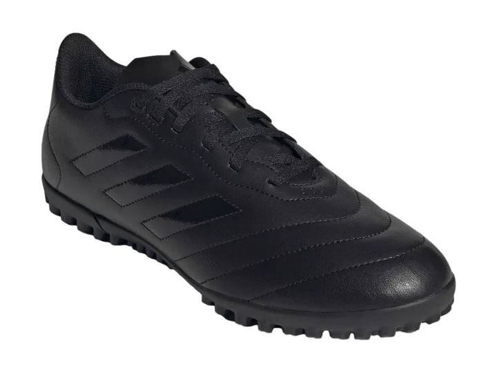 Zapato de fútbol Adidas Goletto VIII TF color negro con suela para césped sintético.