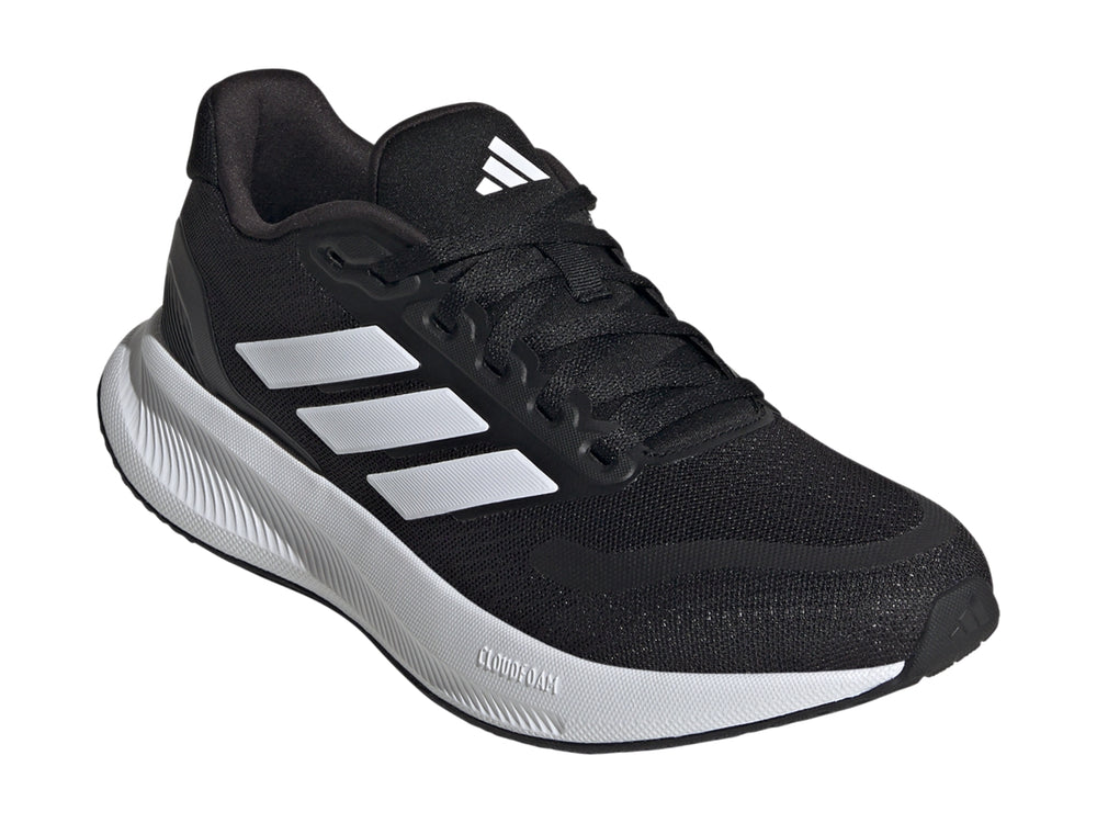Tenis Adidas Runfalcon 5 en color negro con franjas blancas y suela blanca.