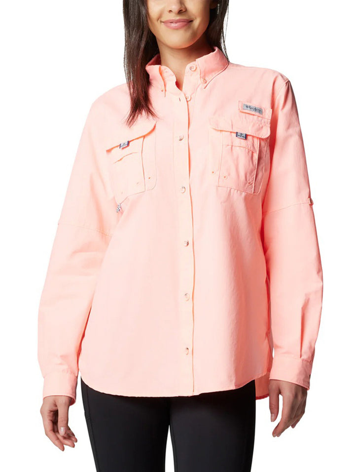 Camisa Columbia PFG de manga larga en color rosa Tiki Pink para mujer.