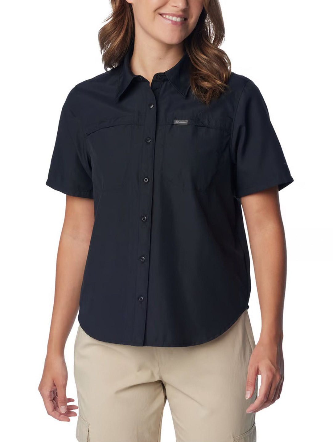 Camisa Columbia Silver Ridge 3.0 de manga corta en color negro para mujer.