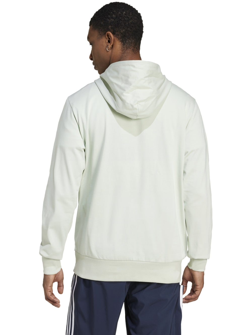 Sudadera Adidas color verde claro con capucha y logotipo en el pecho.