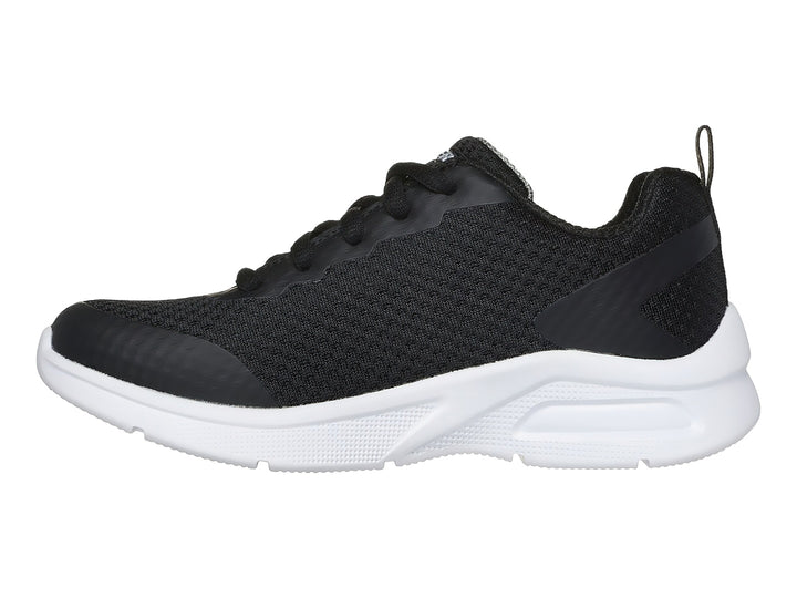 Tenis Skechers Microspec Max 17 en color negro con suela blanca y amortiguación visible.
