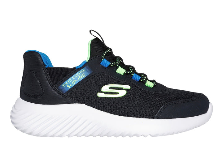 Tenis deportivos Skechers color negro con detalles en azul y lima y suela blanca.
