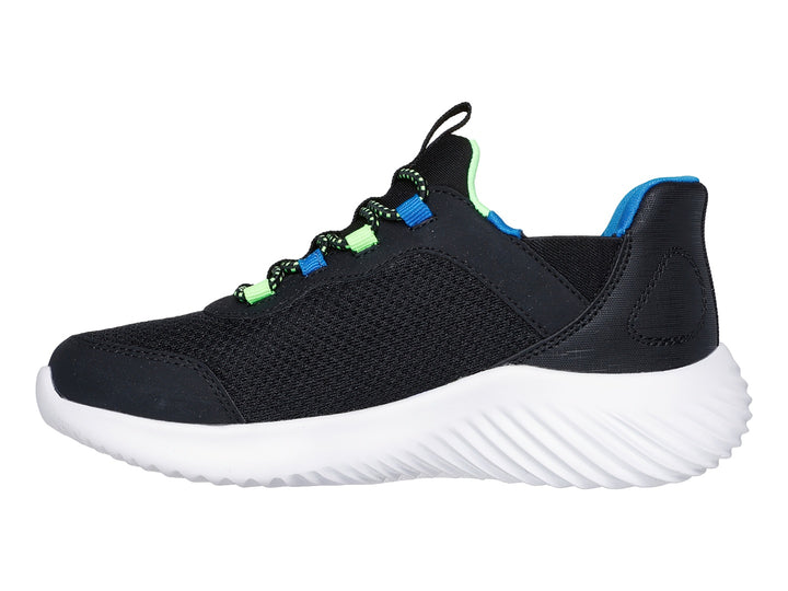 Tenis deportivos Skechers color negro con detalles en azul y lima y suela blanca.