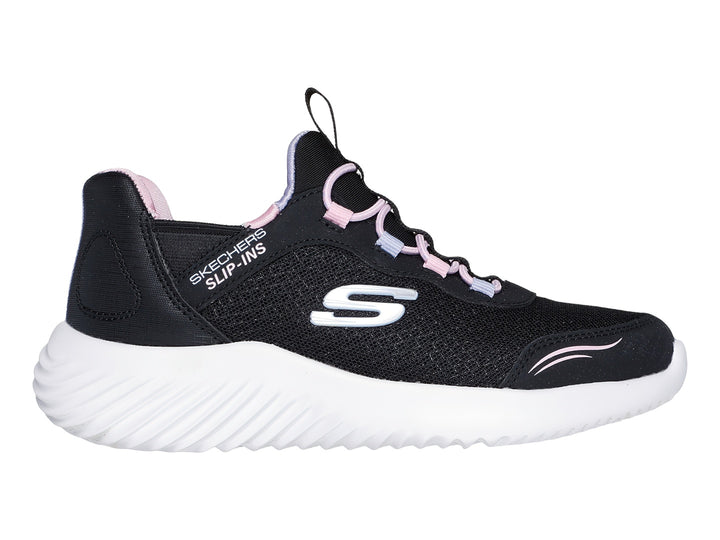 Tenis deportivos Skechers color negro con suela blanca y detalles en rosa para Niña.