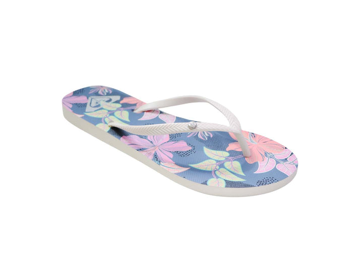 Sandalias tipo flip-flop ROXY con estampado de flores rosas y azules y tiras blancas.