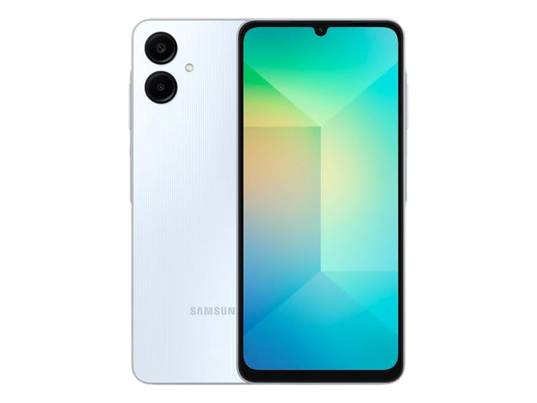 Smartphone Samsung Galaxy A06 color azul claro, vista frontal y posterior.